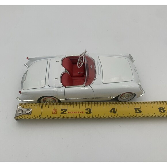 1953 Chevrolet Corvette Convertible Diecast 1:32 National Motor Museum Mint - Picture 7 of 10